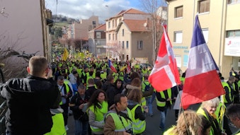 Revivez Lacte Xvii De La Manifestation Des Gilets Jaunes Au